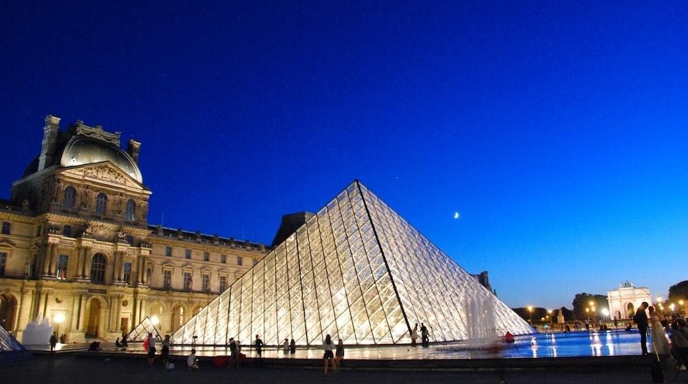 Hotel La Sanguine Párizs Kültér fotó